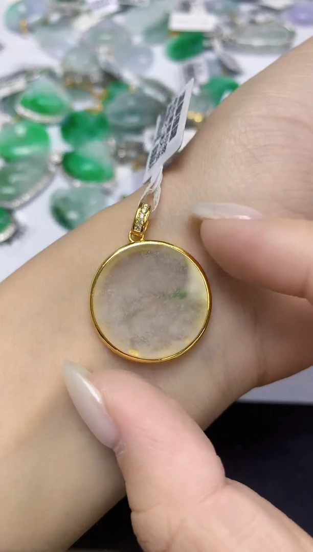 颈饰未镶嵌翡翠天然缅甸翡翠A货百元以上9元证书费自理