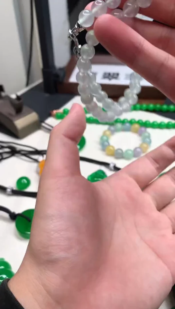 未镶嵌挂件翡翠浪****翠无美颜七天无理由