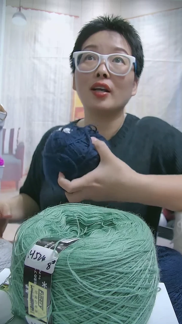 羊毛【GH831藏青色】中粗纯美丽诺羊毛1团(0.5斤)（单股8号针）