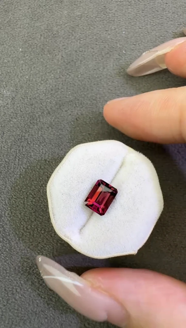 未镶嵌珠宝半成品碧玺1.1ct