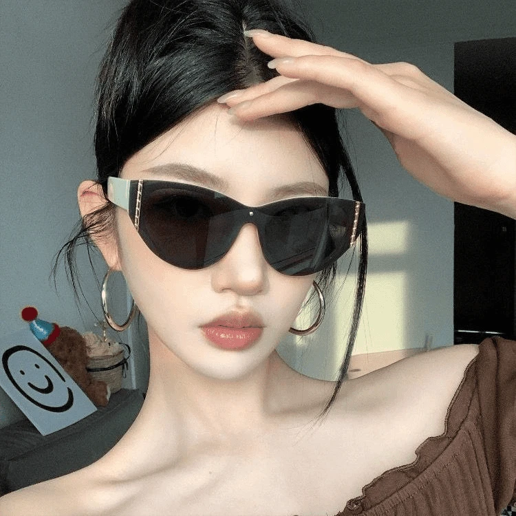复古墨镜女无框一体高级质感猫眼方圆脸显瘦2025新款太阳眼镜潮人