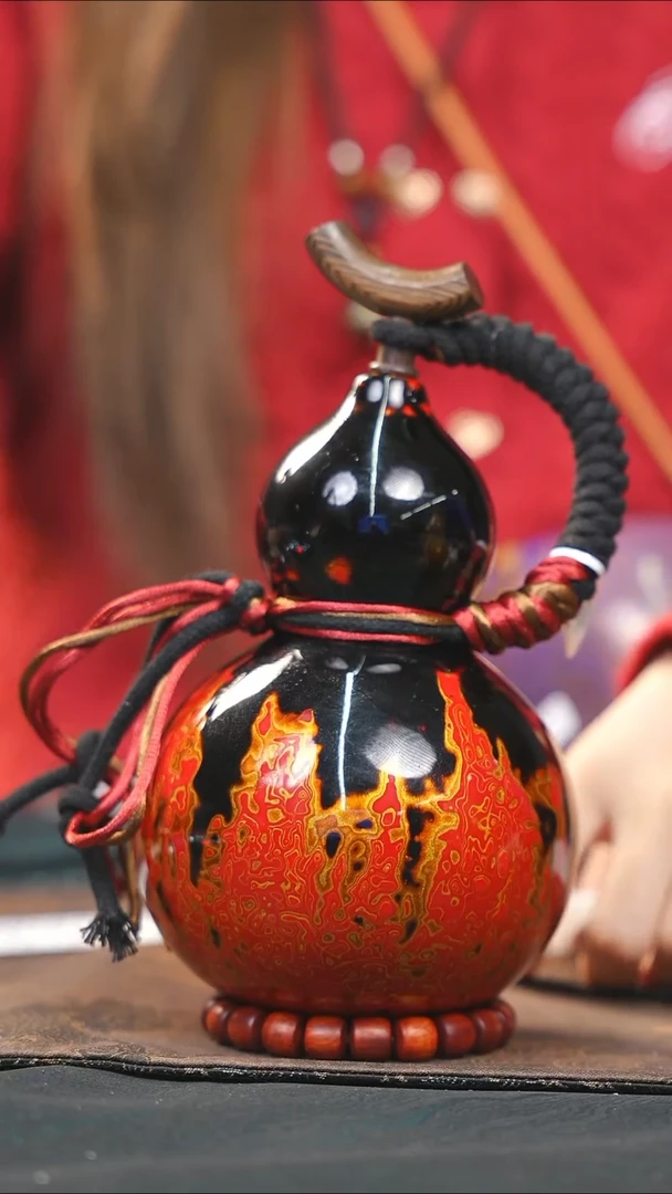 【闪购商品】WA250漆艺酒葫芦不包手串及旋转底座