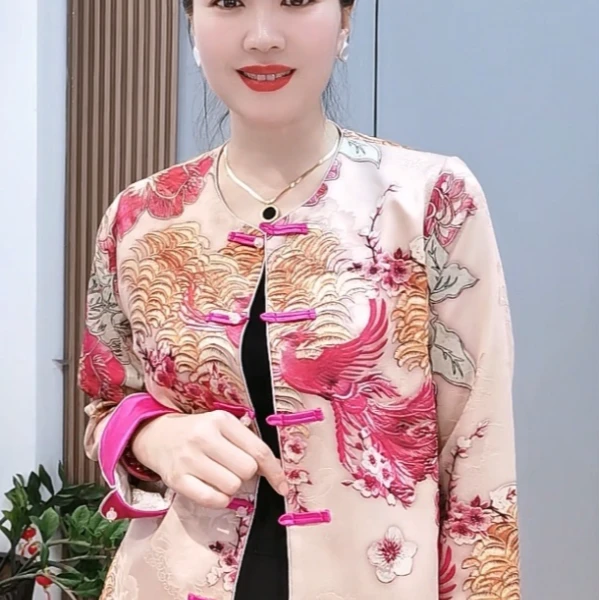 新中式高级感提花盘扣国风短外套