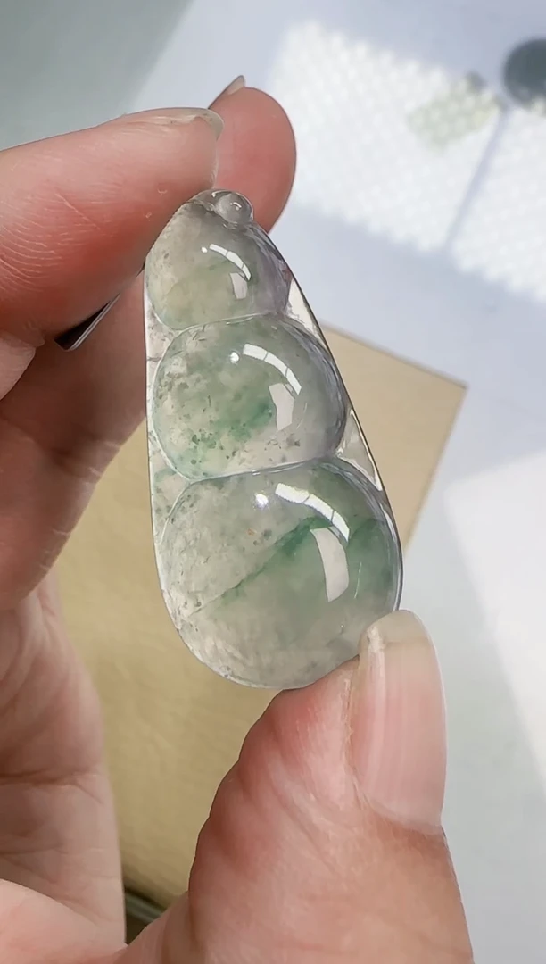 翡翠未镶嵌颈饰缅甸a货翡翠