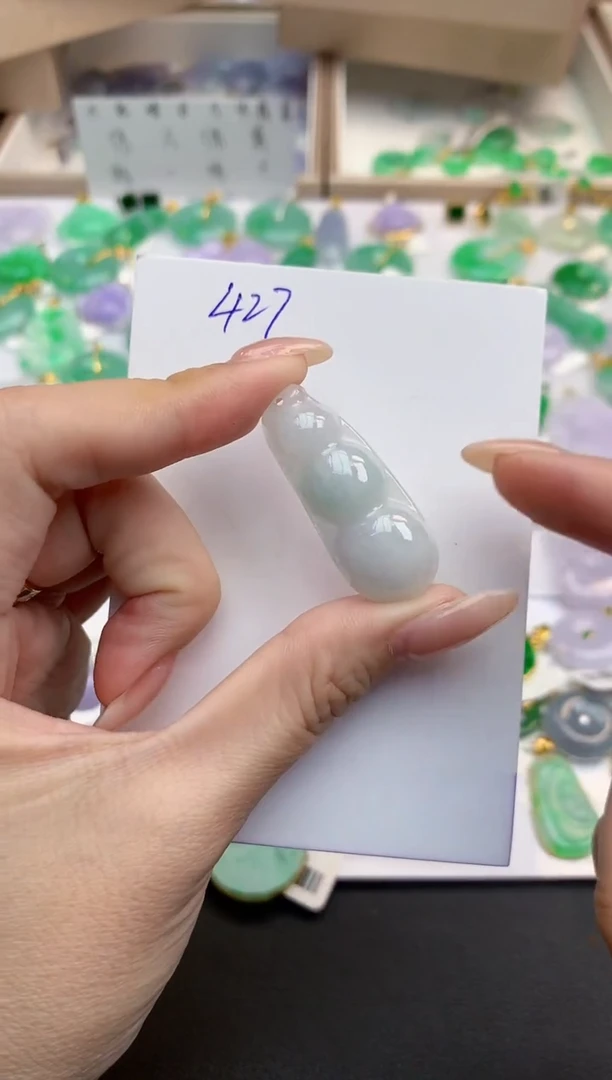 颈饰未镶嵌翡翠天然缅甸A货翡翠