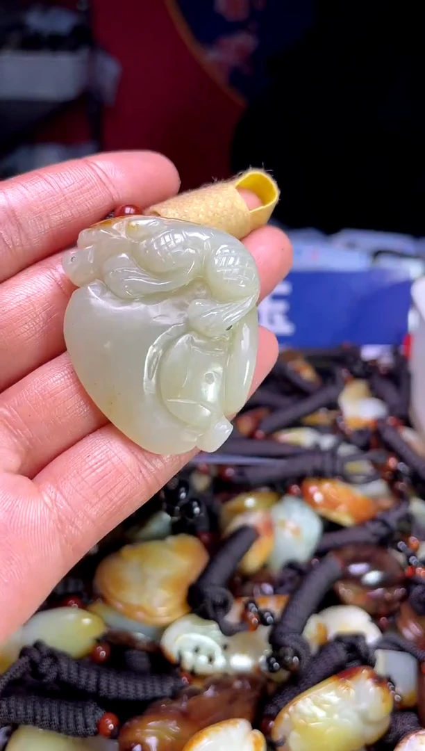 【闪购商品】和田玉颈饰未镶嵌1