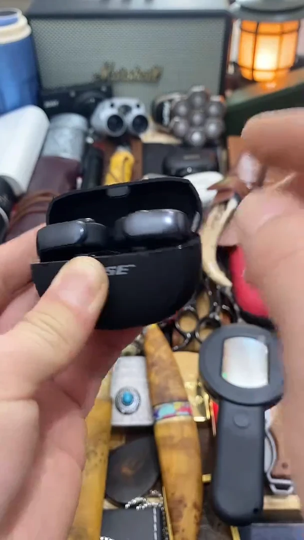 瓷片闪购商品  如图所示