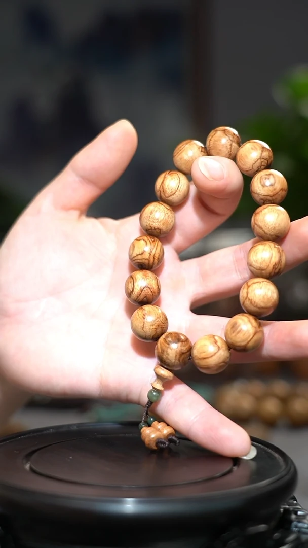 【闪购商品】黄花梨/降香黄檀手串/手链海南黄花梨手串