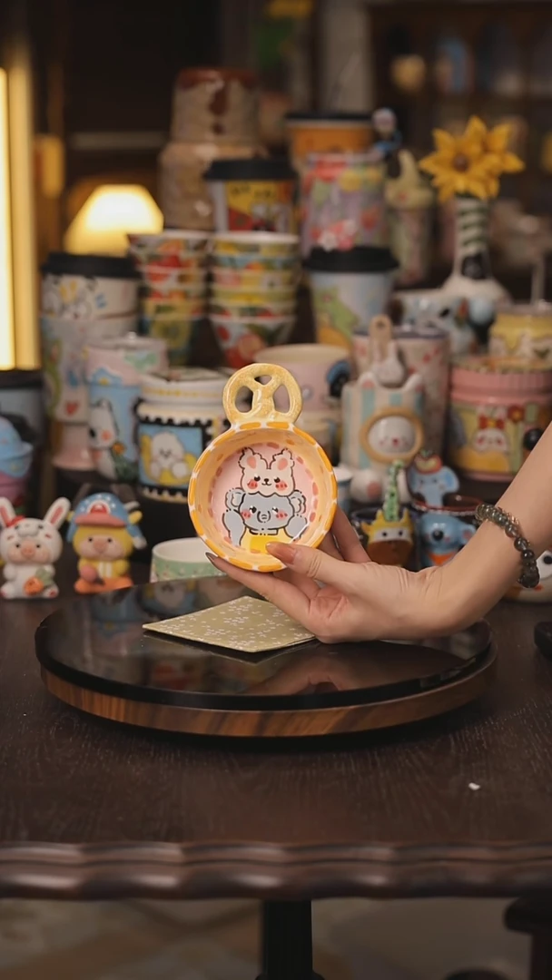 景德镇釉下彩绘设计师款式陶瓷