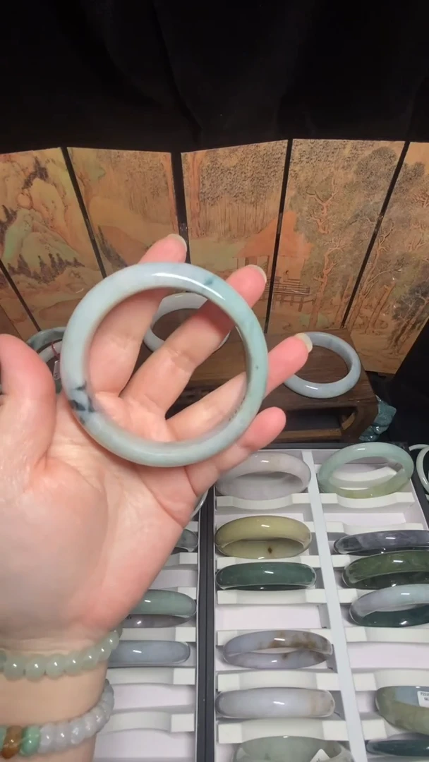 未镶嵌手镯翡翠54
