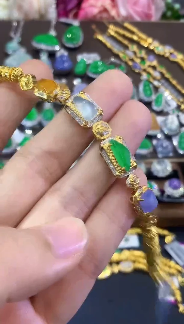 18K金镶嵌手链翡翠C90 紫货有色差