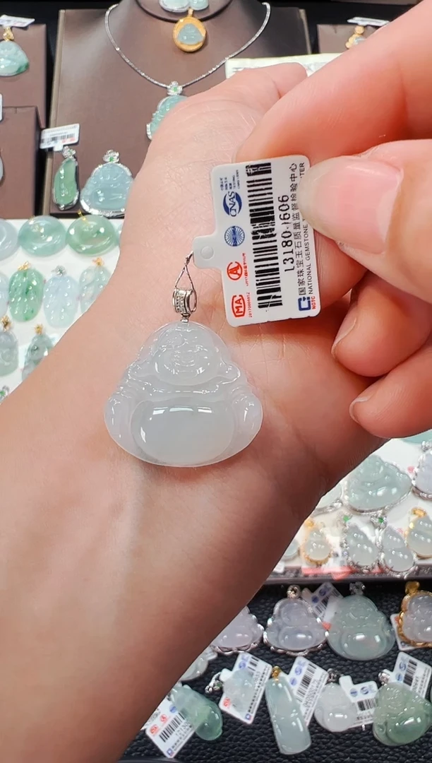 【闪购商品】翡翠吊坠(不含链)18K金镶嵌佛公吊坠606