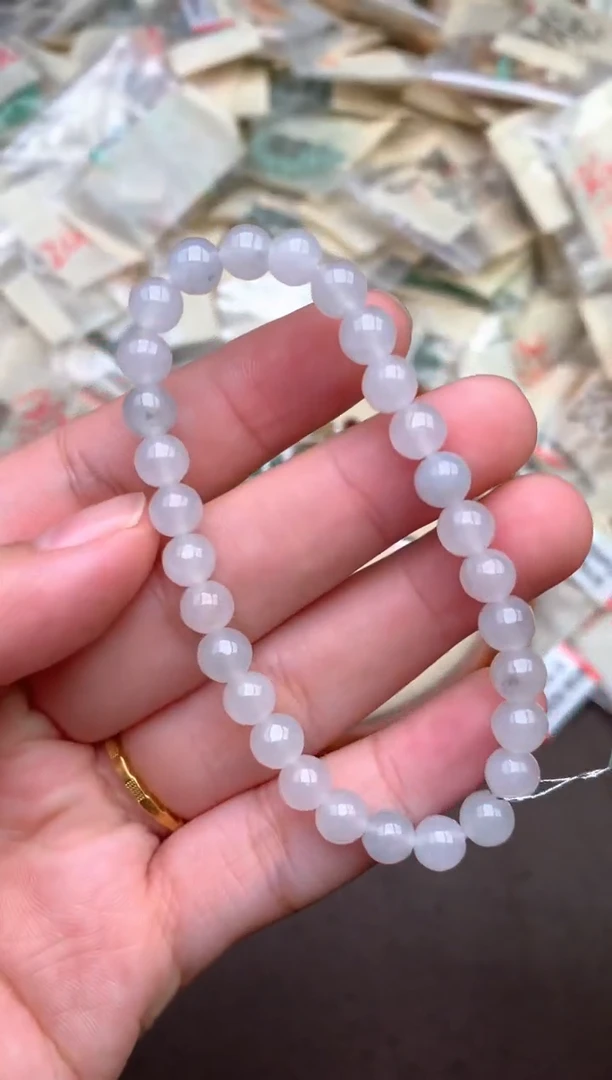 未镶嵌挂件翡翠 —