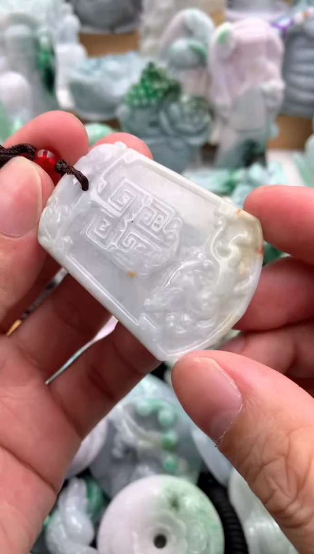 吊坠(不含链)未镶嵌翡翠1