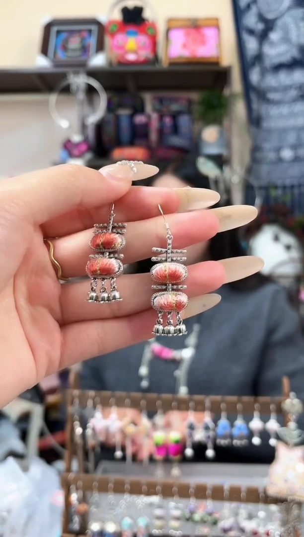 织绣民族风非遗老绣苗银饰品613