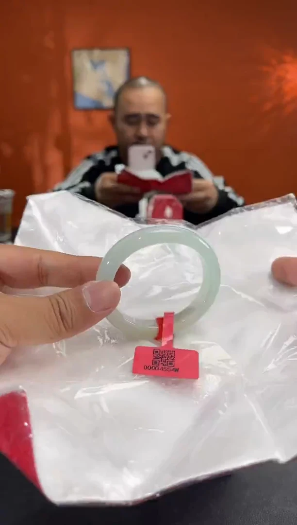 未镶嵌手镯翡翠16 49