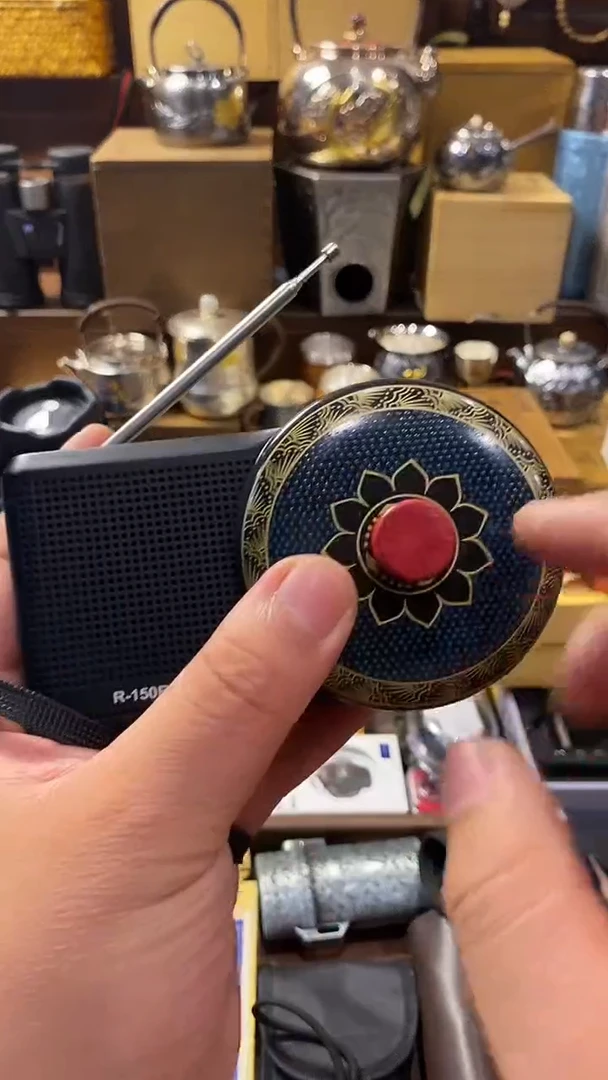 瓷片闪购商品 如图所示