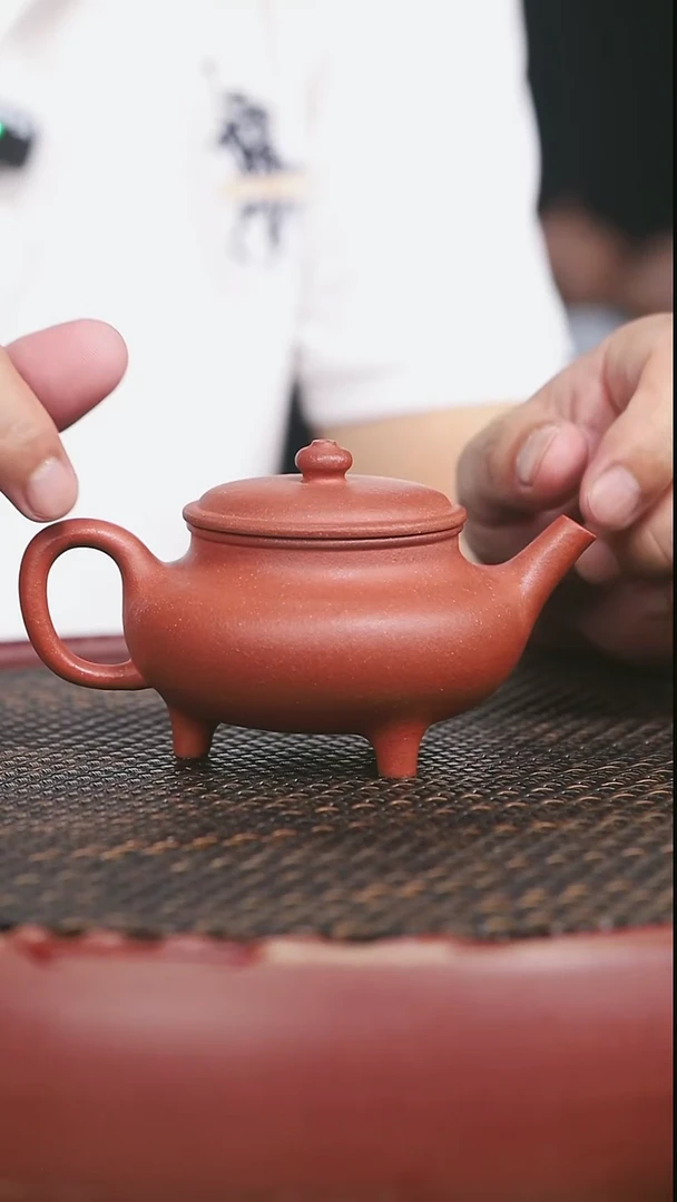 茶壶紫砂9号大红泥三足云炉180CC