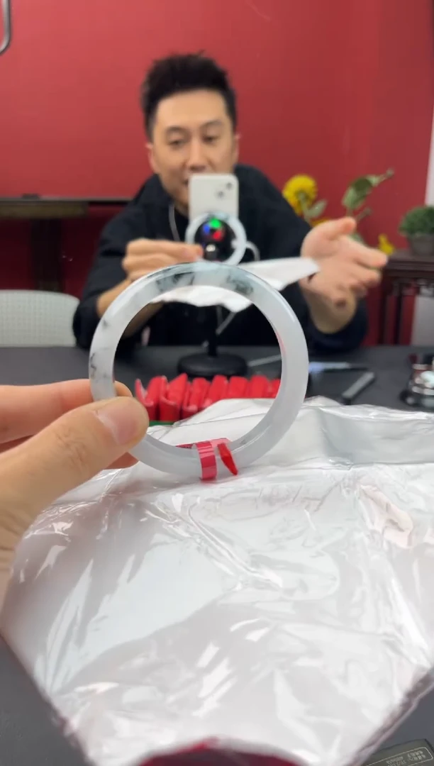 未镶嵌手镯翡翠156