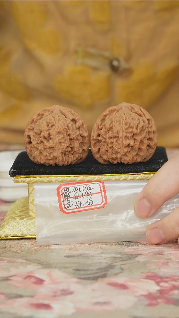 把件文玩核桃赵喜满南将石