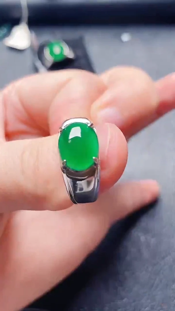银S925镶嵌戒指翡翠111