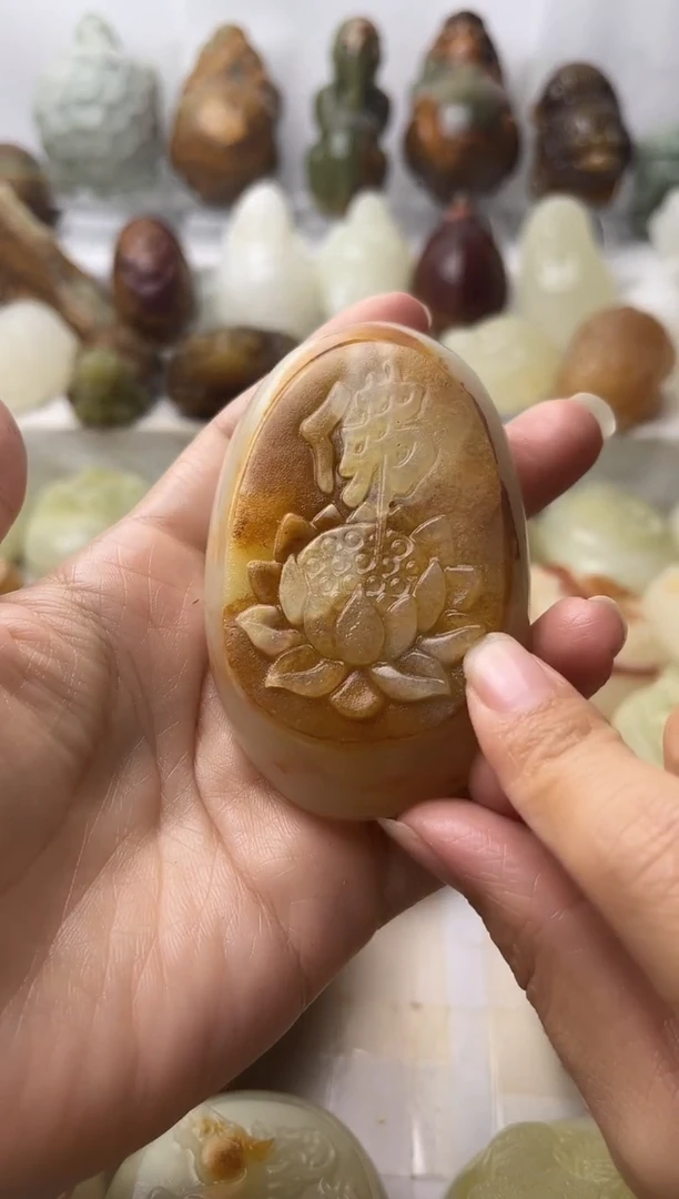 石材方解石棉纹正常不退换荷花鱼