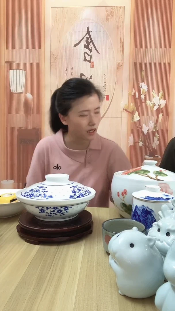 瓷8英寸紫荆花盖盘1个