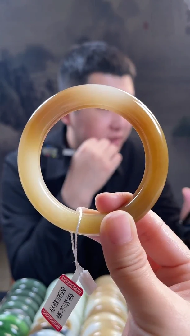 未镶嵌手镯和田玉55+圈口0532