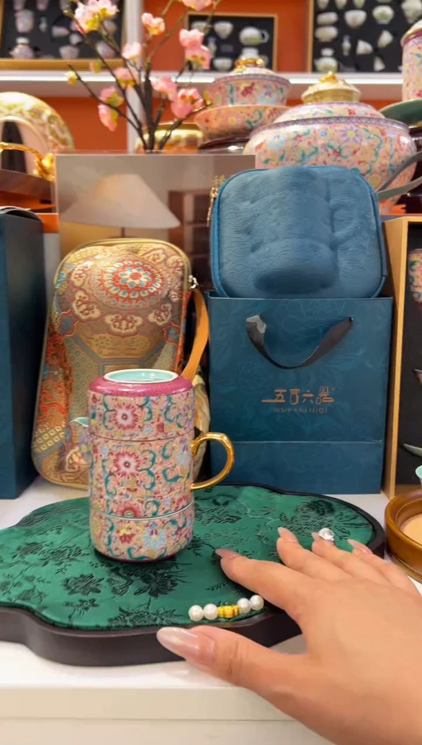 瓷片小乔闪购链接