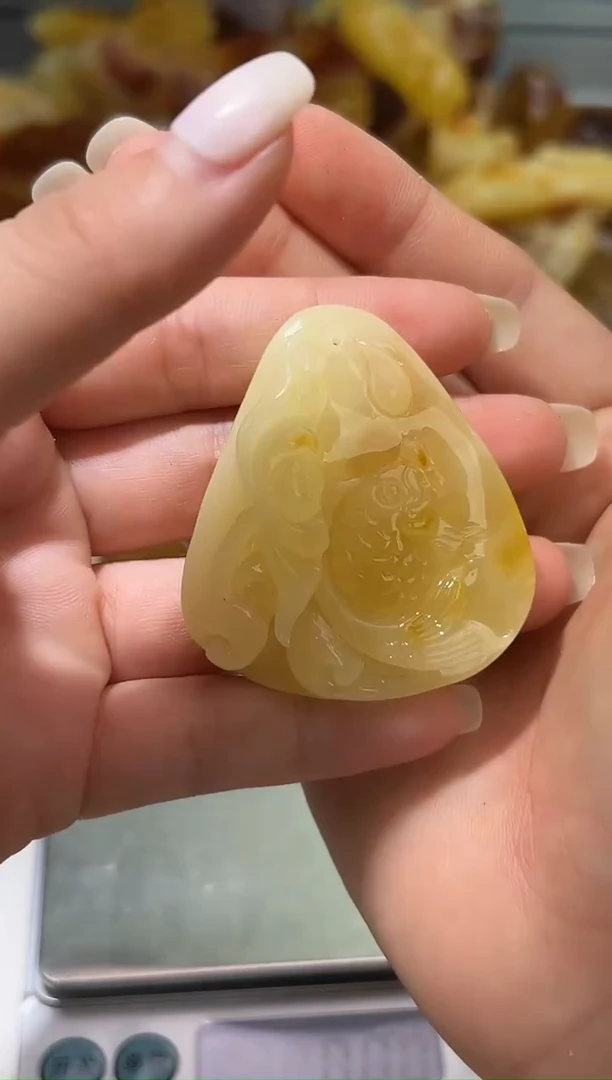 裸石琥珀未镶嵌琥珀蜜蜡吊坠