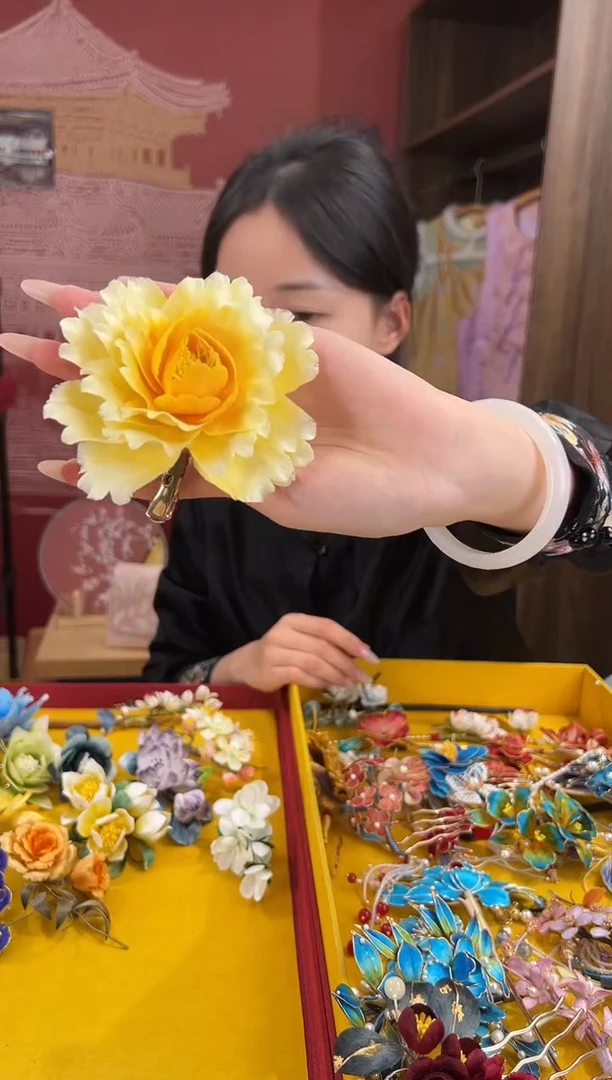 【闪购商品】刺绣非遗绒花（发饰）