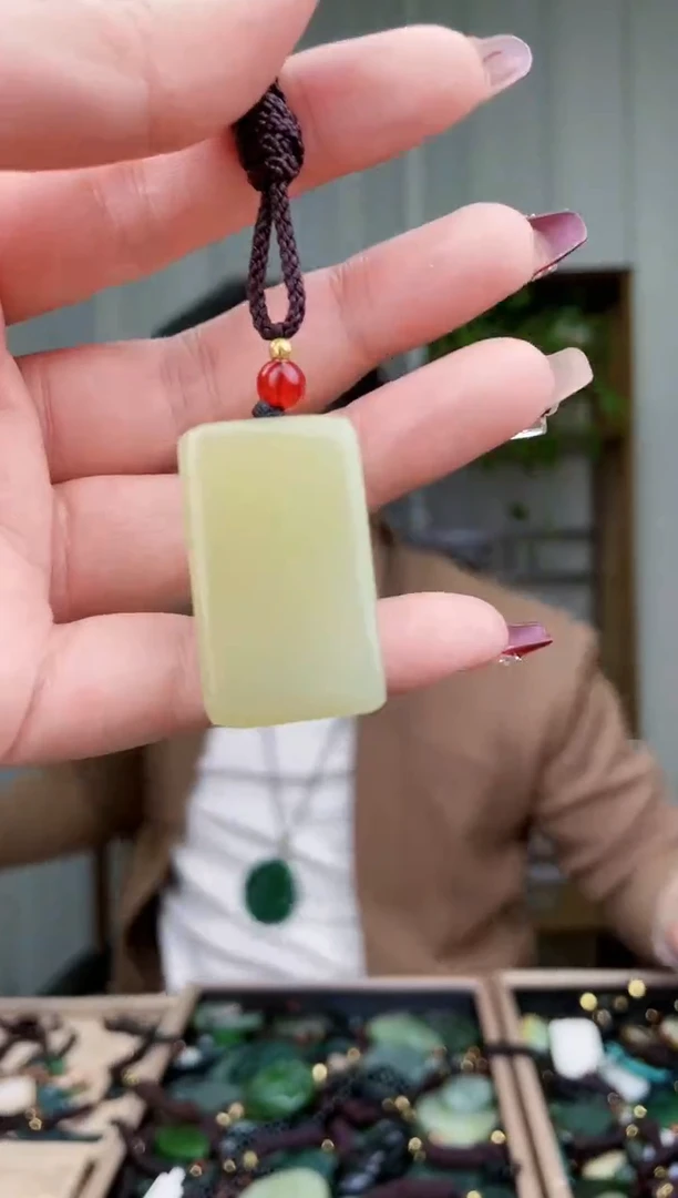 【闪购商品】和田玉挂件未镶嵌拍一发一多样性发货