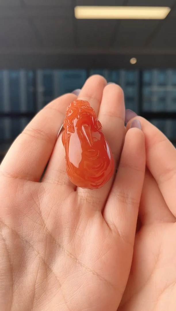 颈饰未镶嵌南红玛瑙貔貅 无