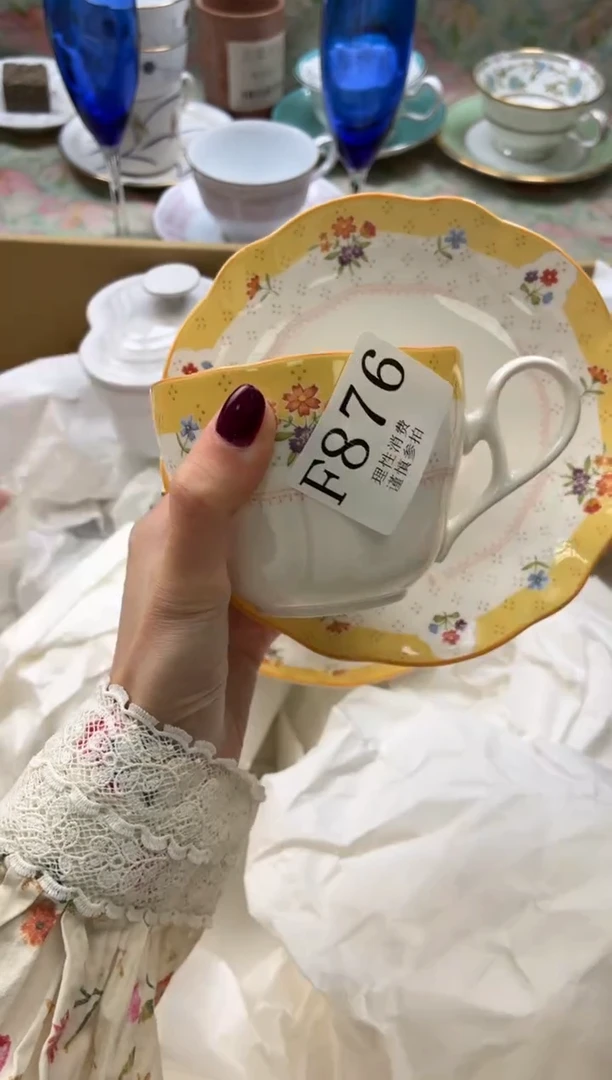 瓷片❥*～       F876