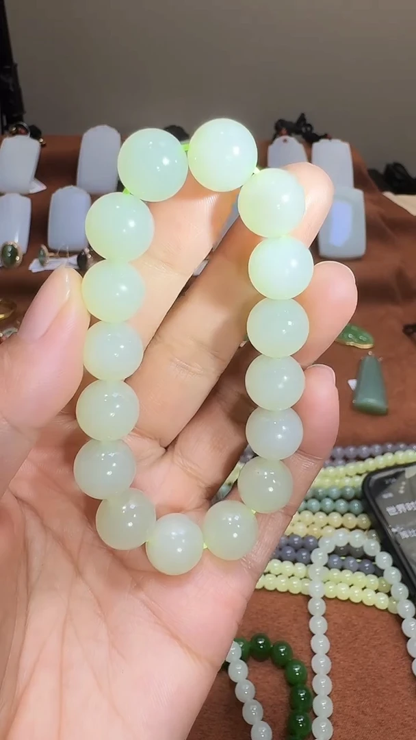 未镶嵌手串和田玉手串