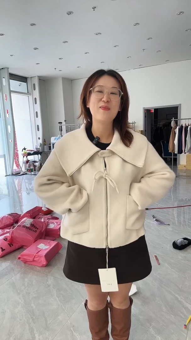 瓜哥616羊毛大衣