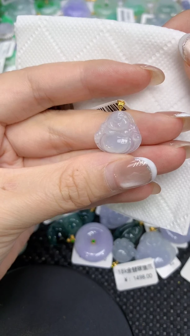 颈饰18K金镶嵌翡翠111111