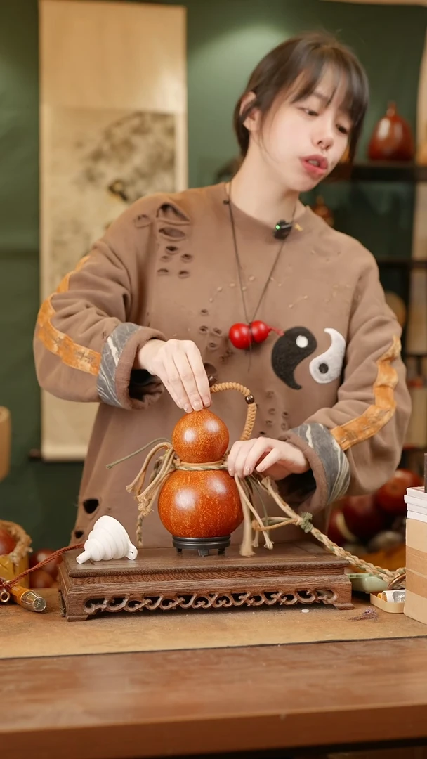 183号精品天然大漆酒葫芦一物一拍~