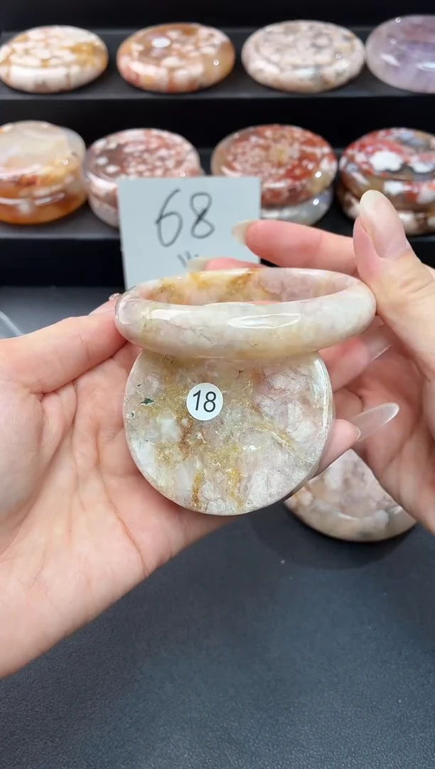 手镯玛瑙/玉髓未镶嵌手镯