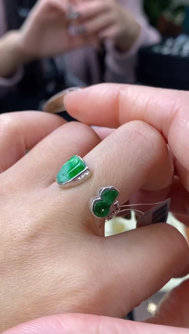 颈饰银S925镶嵌翡翠14035