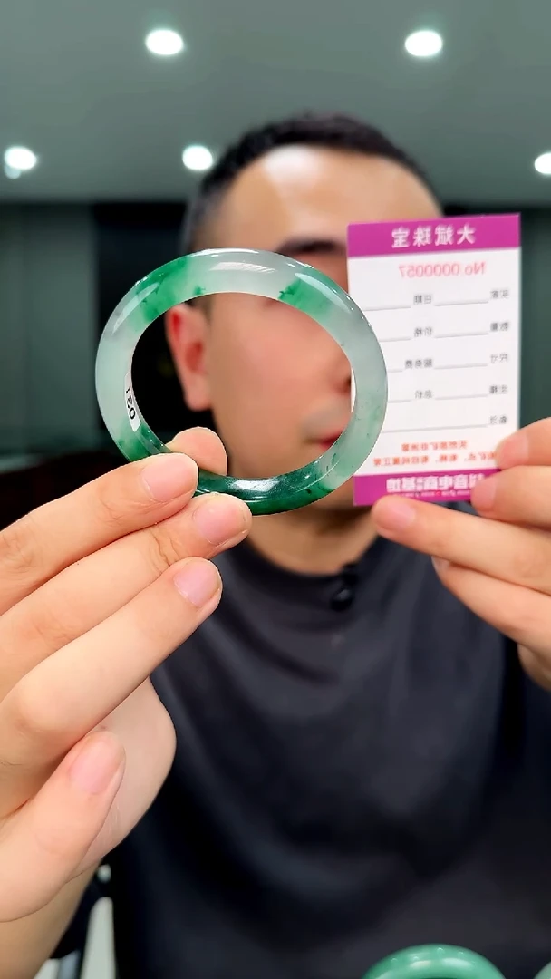 未镶嵌手镯石英质玉手镯54.2
