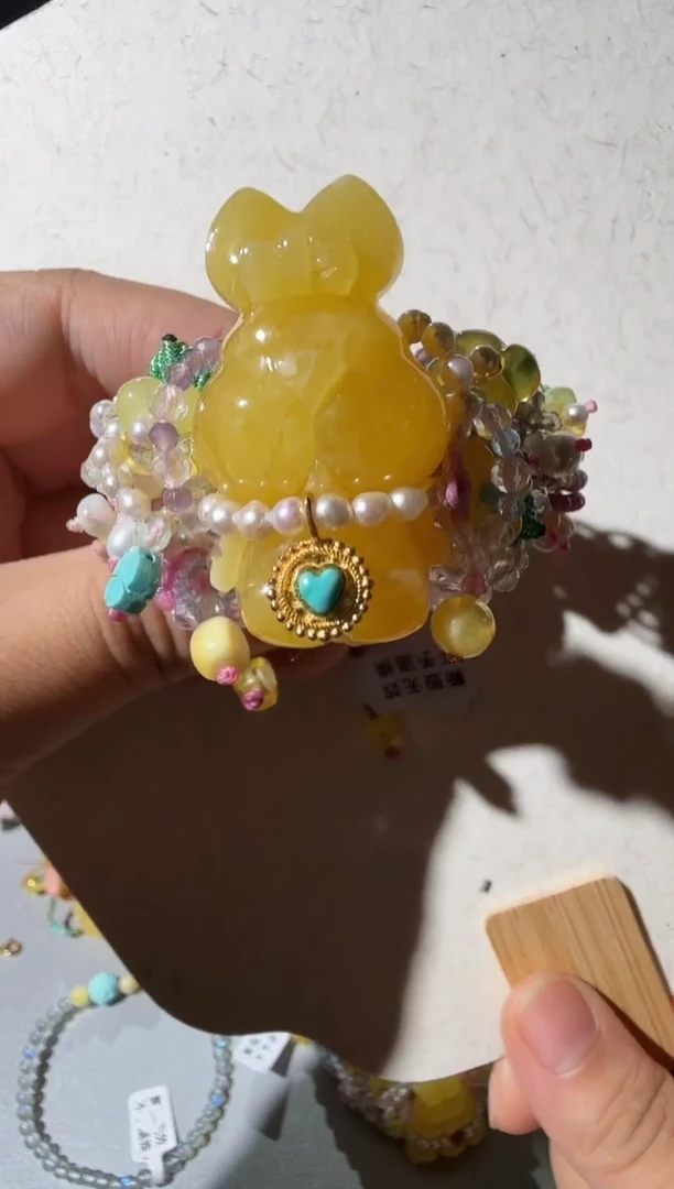 手链蜜蜡未镶嵌?****?蜜蜡小兔手链