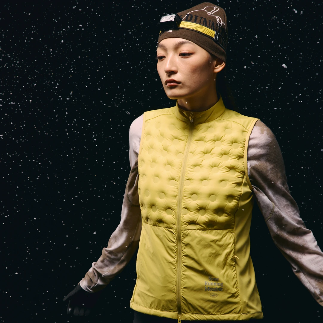 STAW世拓“致热”95拒水鹅绒跑步马甲保暖运动750蓬羽绒服外套男