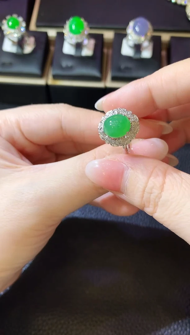 翡翠戒指18K金镶嵌D18 翡翠