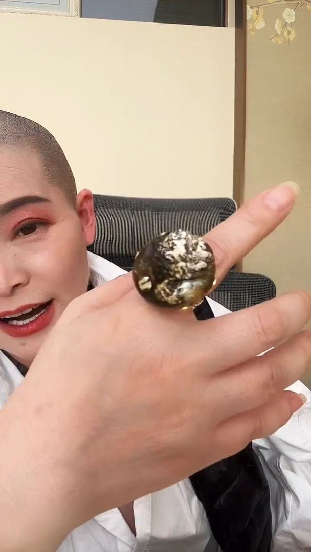 银S925镶嵌琥珀戒指戒指