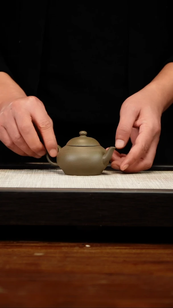 茶壶紫砂蟹壳青梨