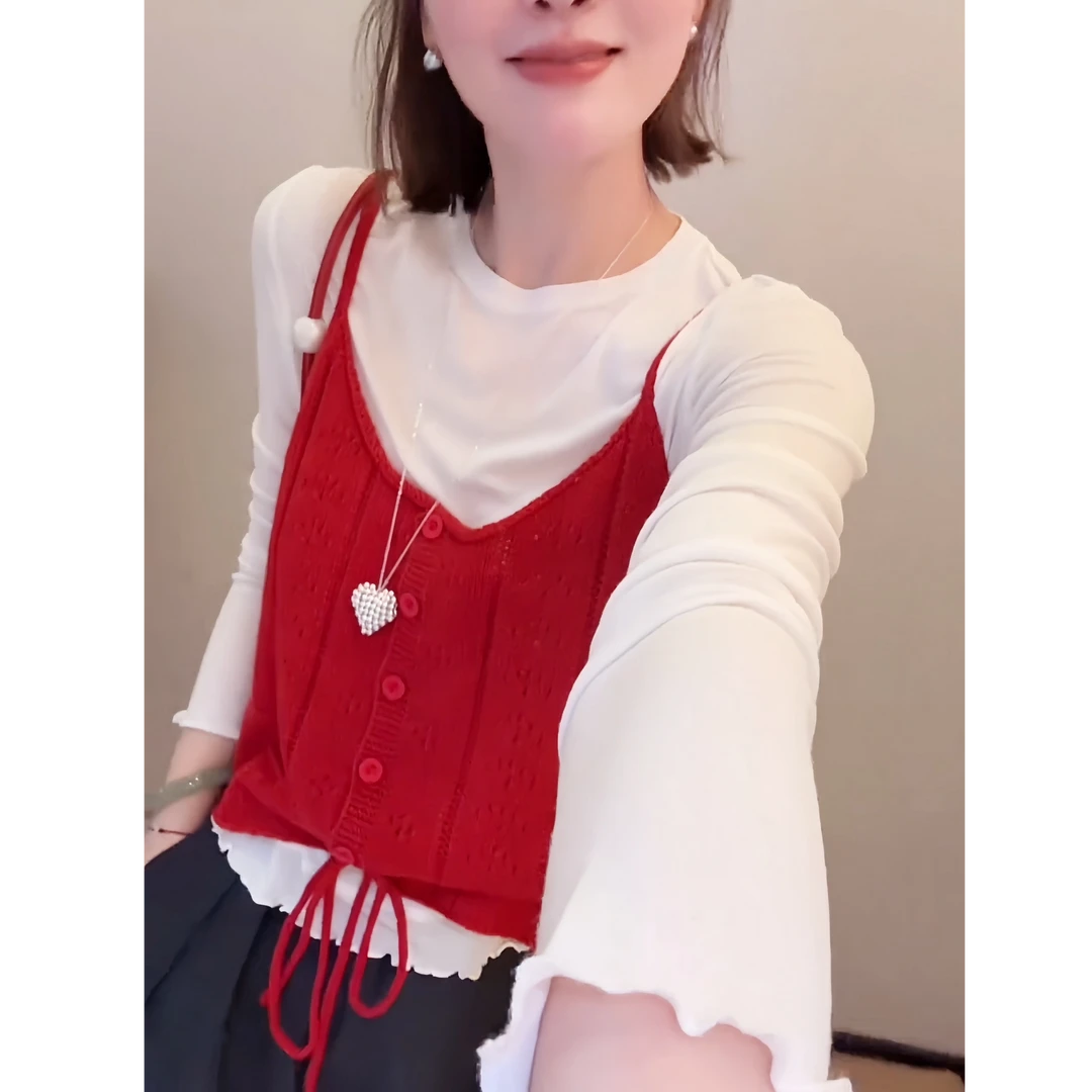 漂亮红色针织吊带背心女叠穿早秋季韩系氛围感穿搭减龄马甲小上衣