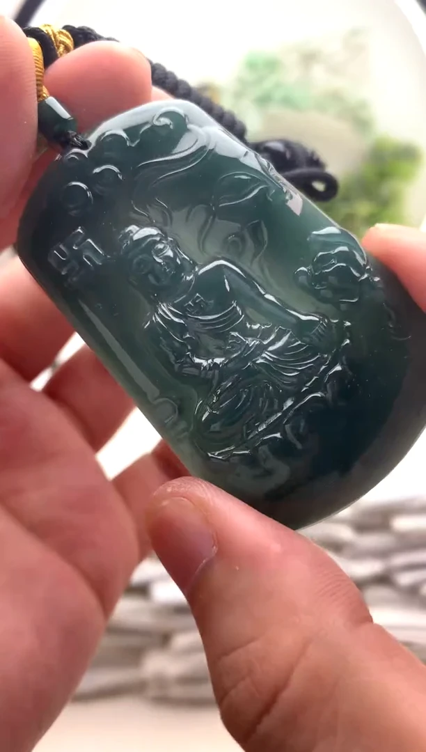 颈饰未镶嵌翡翠阿弥陀佛
