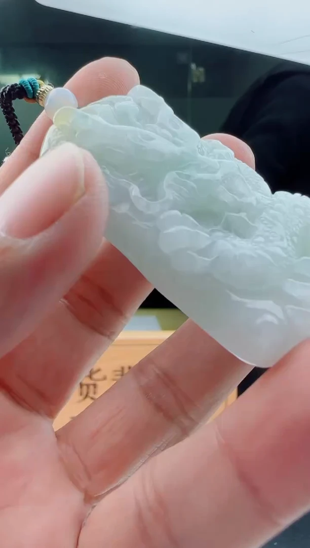 【闪购商品】翡翠颈饰未镶嵌111111111