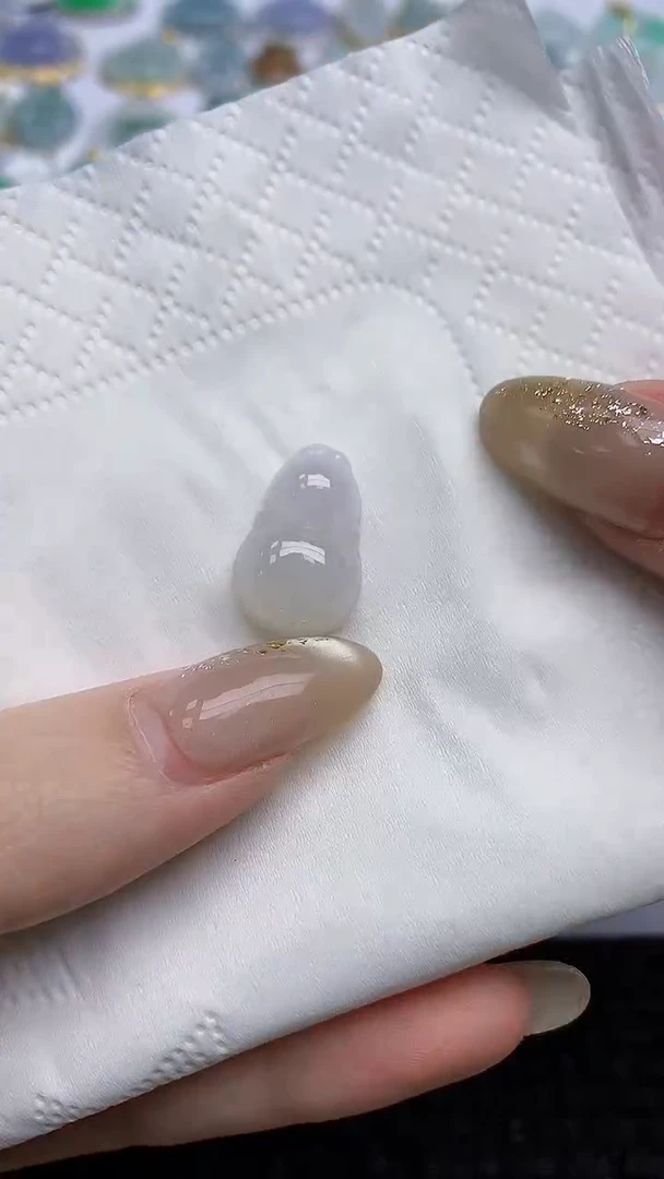 【闪购商品】翡翠颈饰未镶嵌天然A货翡翠